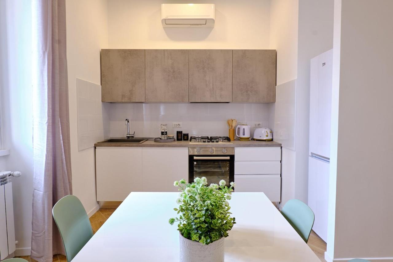 Remuria Domus Roma Esterno foto